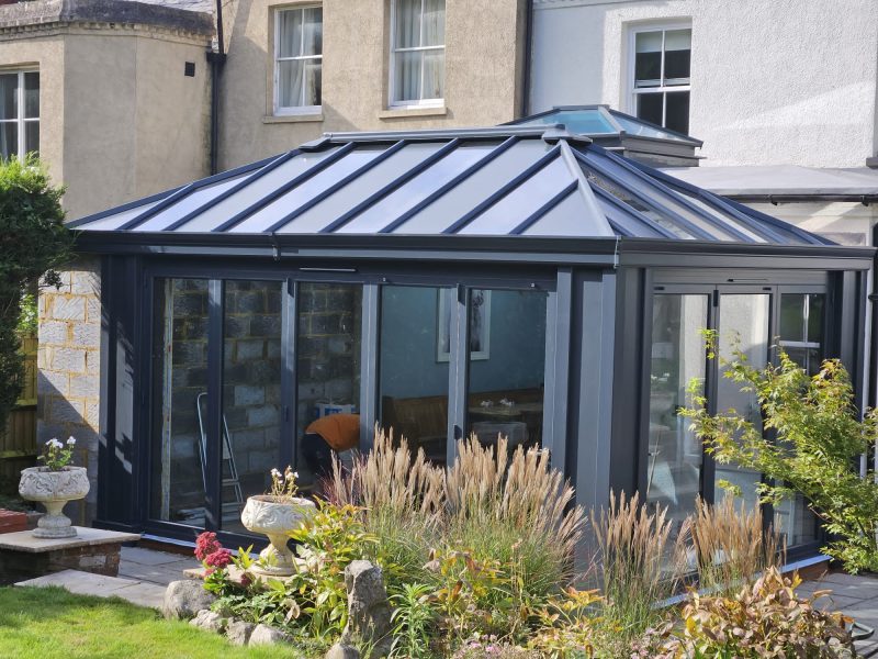 Conservatory vs Orangery